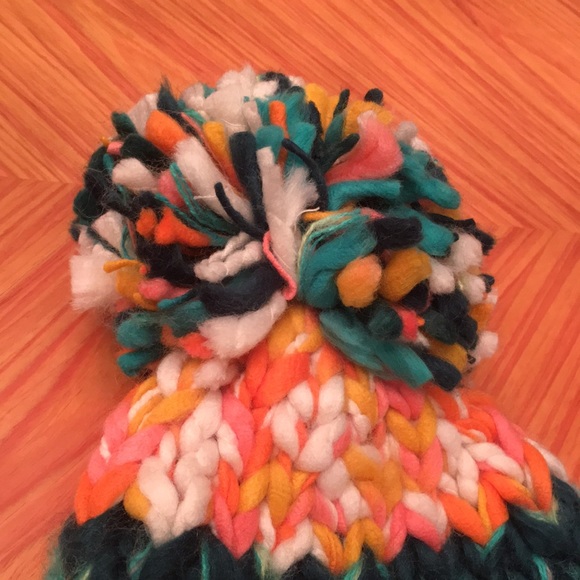 Zara knit chunky winter Pom Pom beanie hat - Picture 5 of 9